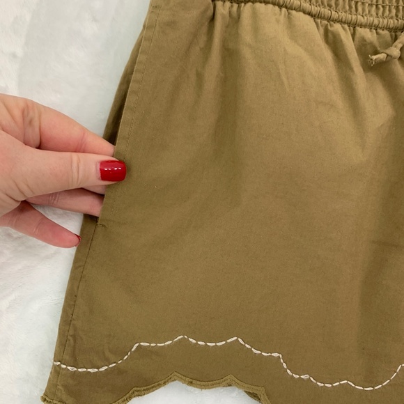 Anthropologie Scallop Hem Elastic Waist Shorts in Moss Sz XS - Picture 8 of 15